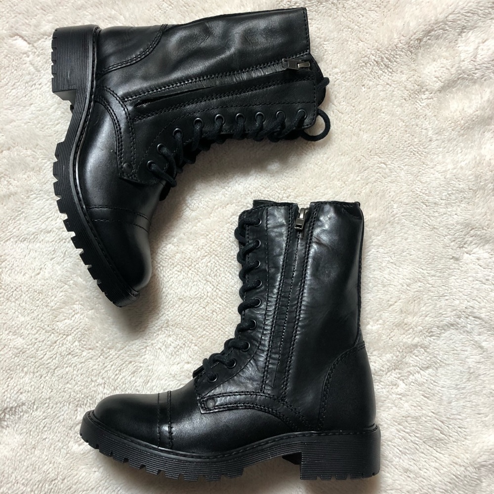 Artisan Rosaline Boots, women’s size 6.5
